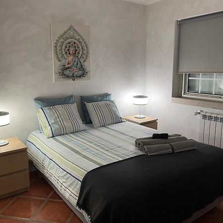 A Casa Do Lago Camarate  外观 照片